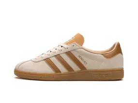 Adidas München "Mesa Gum"