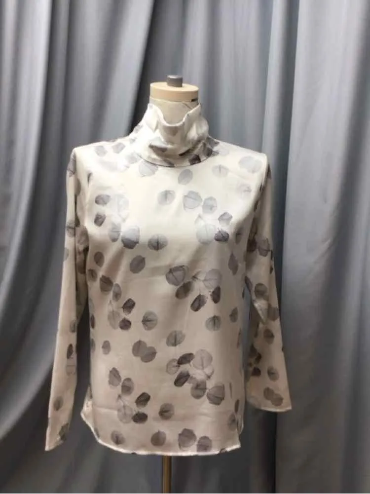 BANANA REPUBLIC SIZE SMALL Ladies BLOUSE