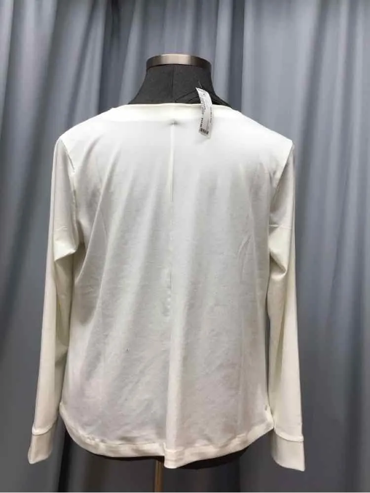 BANANA REPUBLIC SIZE X LARGE Ladies TOP