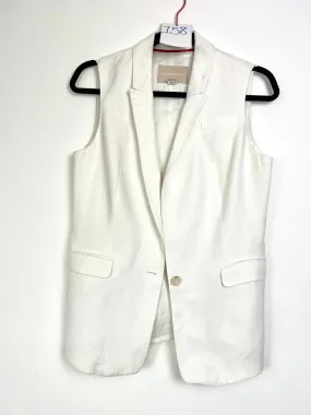 Live: 158 Banana Republic Off White Vest