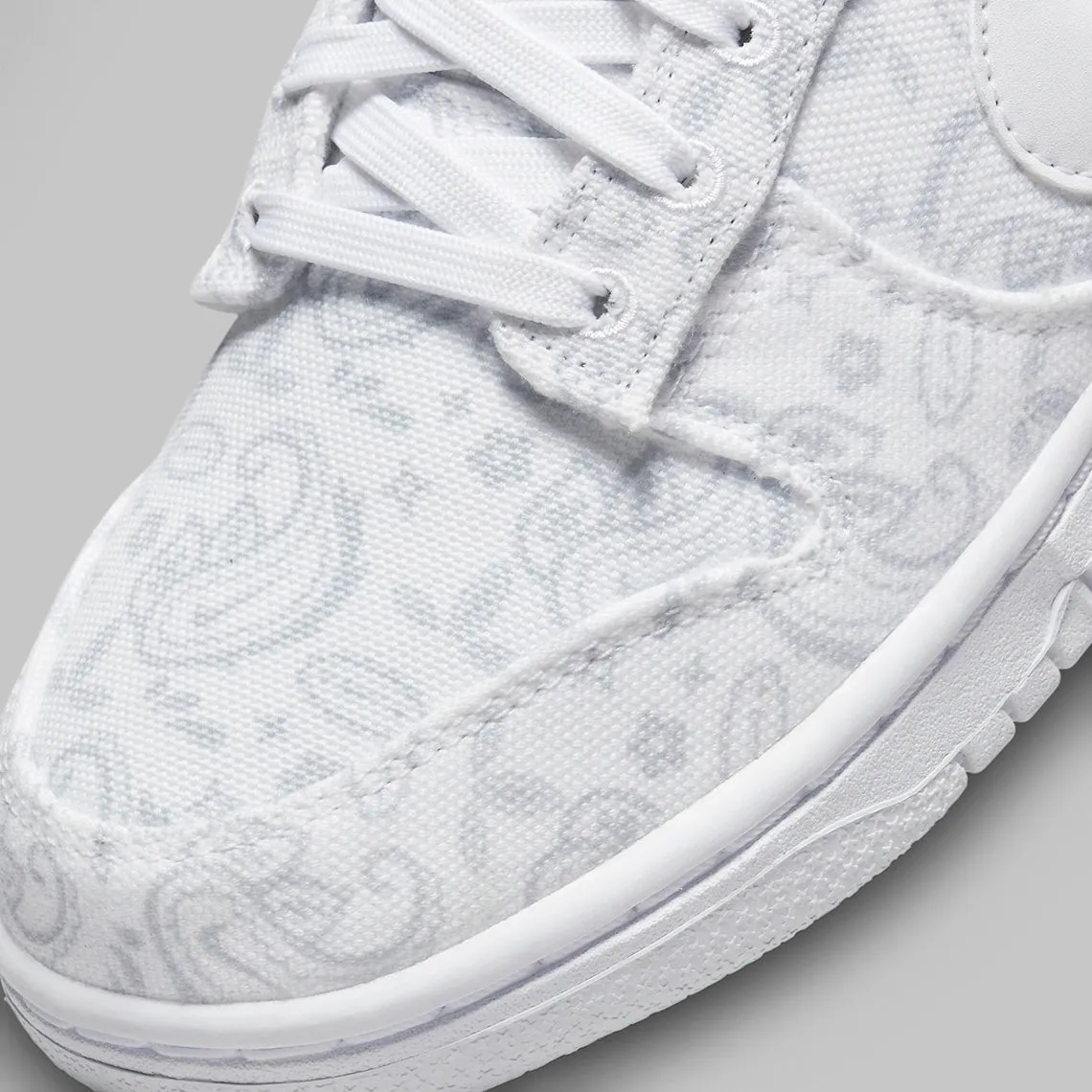 Nike Dunk Low White Paisley