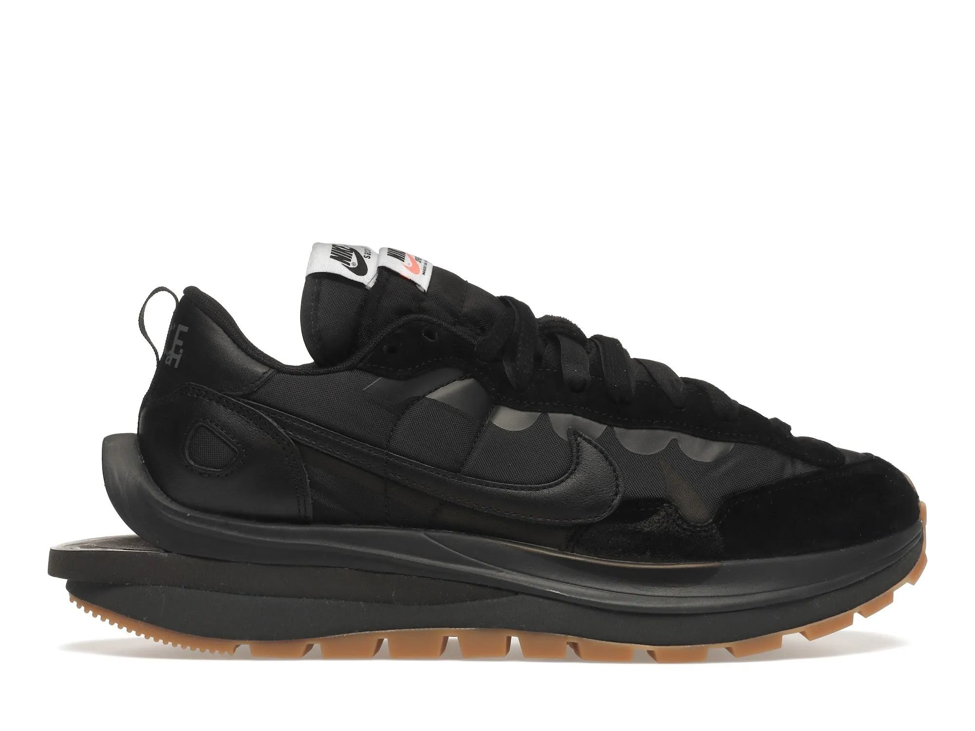 Nike Vaporwaffle Sacai Black Gum