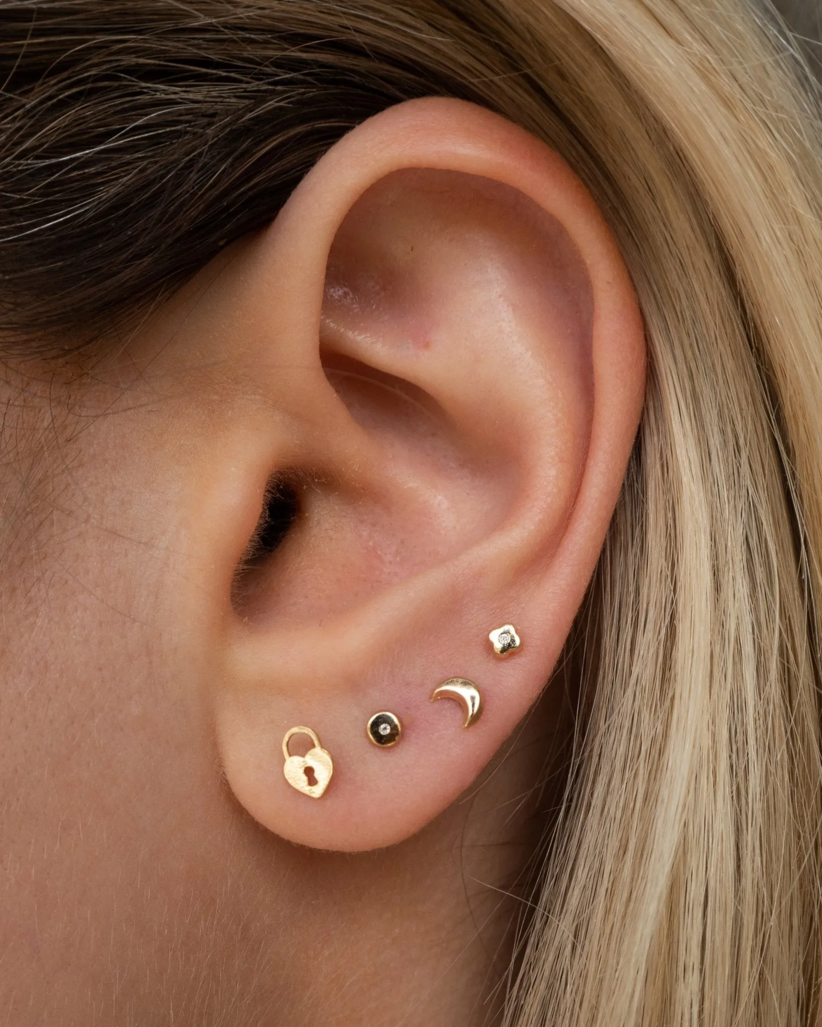 Taylor earring